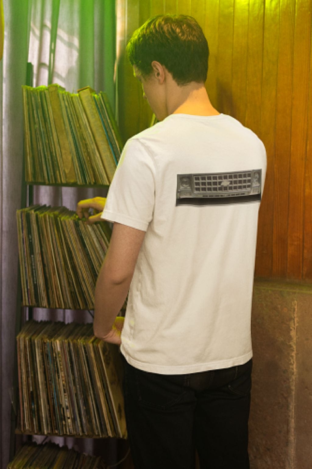 1970s Front Grill on a Soft-Style T-Shirt - Image 8