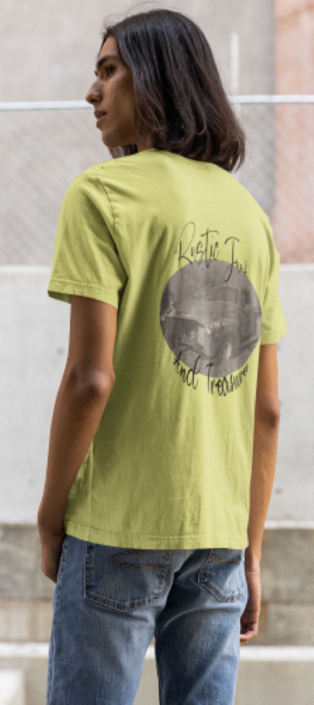 Classic Version of the Rustic Junk and Treasures Logo - Image 13