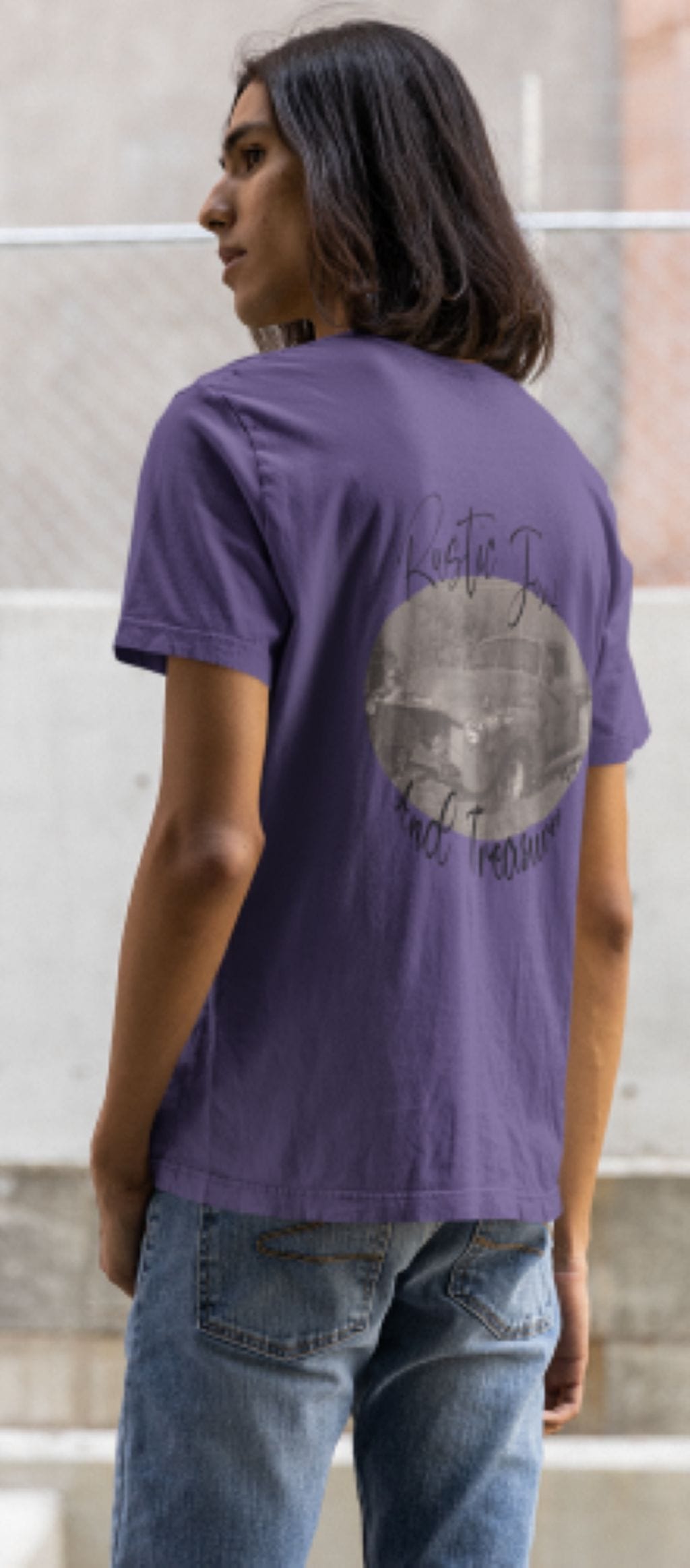 Classic Version of the Rustic Junk and Treasures Logo - Image 31